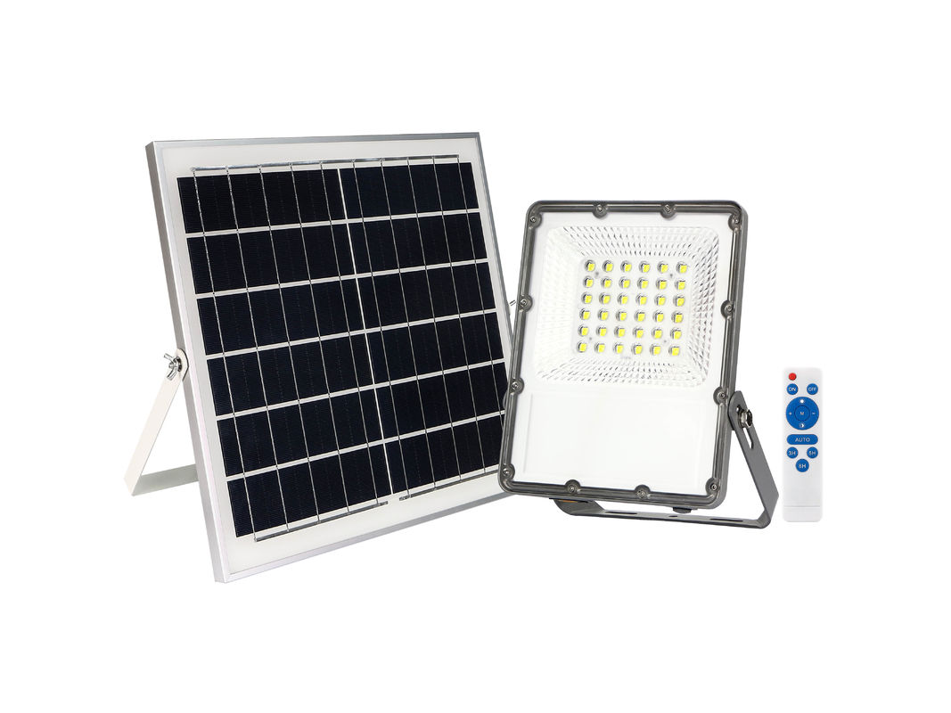 320lm 30W Solar Panel Flood Lights LED Surface Or Pole Mounted 170lm/W